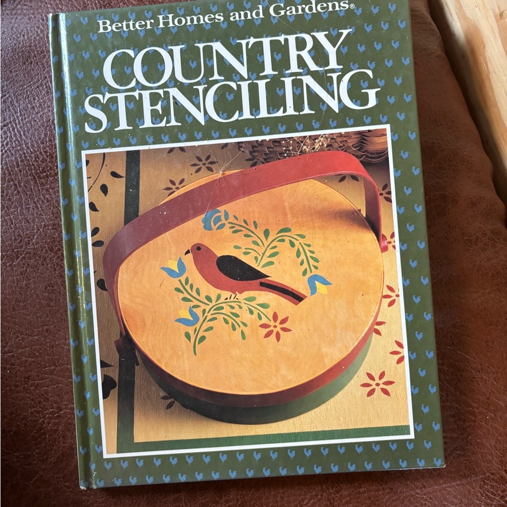Better Homes And Gardens Country Stenciling - Olive Green Cover